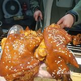 🔥火爆全网的前进五路水塔街烤猪蹄到底啥味？