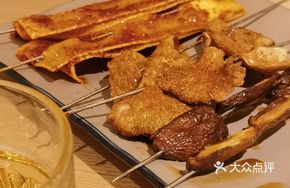 Tongwei Road Potatoes with Bean Curd Skin