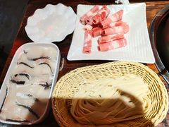 -乐山串串香老火锅(鼓楼店)