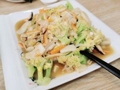 -小鳌陪你小排档·四季小龙虾·田鸡·宵夜(中央第五街店)