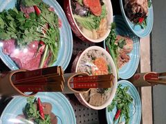 -丁里羊肉小镇(天鹅湖总店)