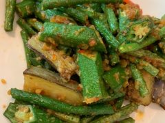 -泰国村酒楼(室内体育馆店)