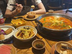 -快活林酸汤鱼鲜品火锅店(甲秀楼店)