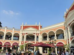 -佛罗伦萨小镇广佛名品奥特莱斯(疏港路店)