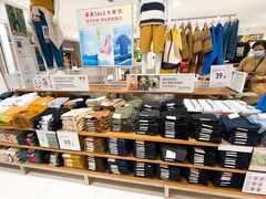 -优衣库(广州天河领展广场店)