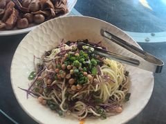 -老鼎万春卤菜(五代传承创始老店)