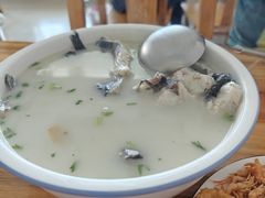 -美顺香食府鱼头老店(雪野湖店)