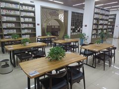 -西三旗街道图书馆