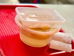 荠菜肉大馄饨-朱新年·苏式汤团·面点(北寺塔店)