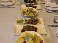 经典凯撒沙拉配香脆火腿-WOLFGANG PUCK KITCHEN & BAR(迪士尼小镇店)
