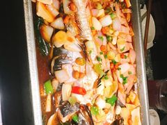 -里岛烤鱼(东港凯虹广场店)