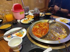 -沸炉重庆老火锅(军事博物馆店)