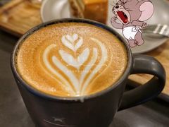 烟熏司考奇埃卡拿铁-星巴克臻选(上海虹桥新天地三店)
