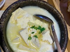 -关东小磨东北菜(上海长风大悦城店)