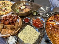 -MI WU FACTORY米屋美食工厂餐厅(绿地店)