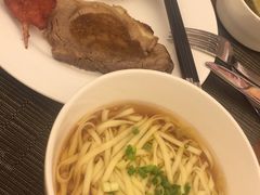 -南青华美达大酒店沙利文西餐厅