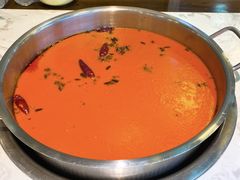 红汤锅底-江二娃串串香(科园四路总店)