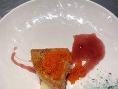 -雍容荟帝王蟹活龙虾展台自助(IFS黑金店)