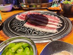 -唯成•韩国炭火烤肉 유성고기