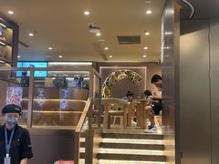-霸王茶姬(上海恒基名人店)