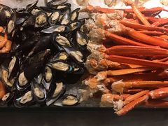 -飨食汇全日制餐厅·昆山皇冠假日酒店(九方店)