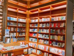 -上海三联书店READWAY(华中首店)