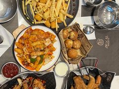 -博姆炸鸡精品餐厅(常发广场店)