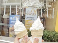 -麦当劳(展览路店)