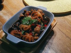 -蜜桃餐厅·伴山(湖滨商业街店)