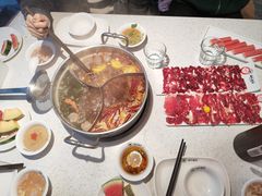 -潮牛壹号鲜牛肉火锅(光谷天地店)