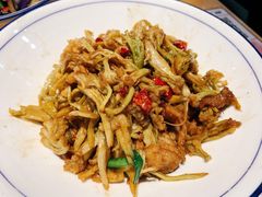 干花菜烧肉-十八碗(海口吾悦广场店)