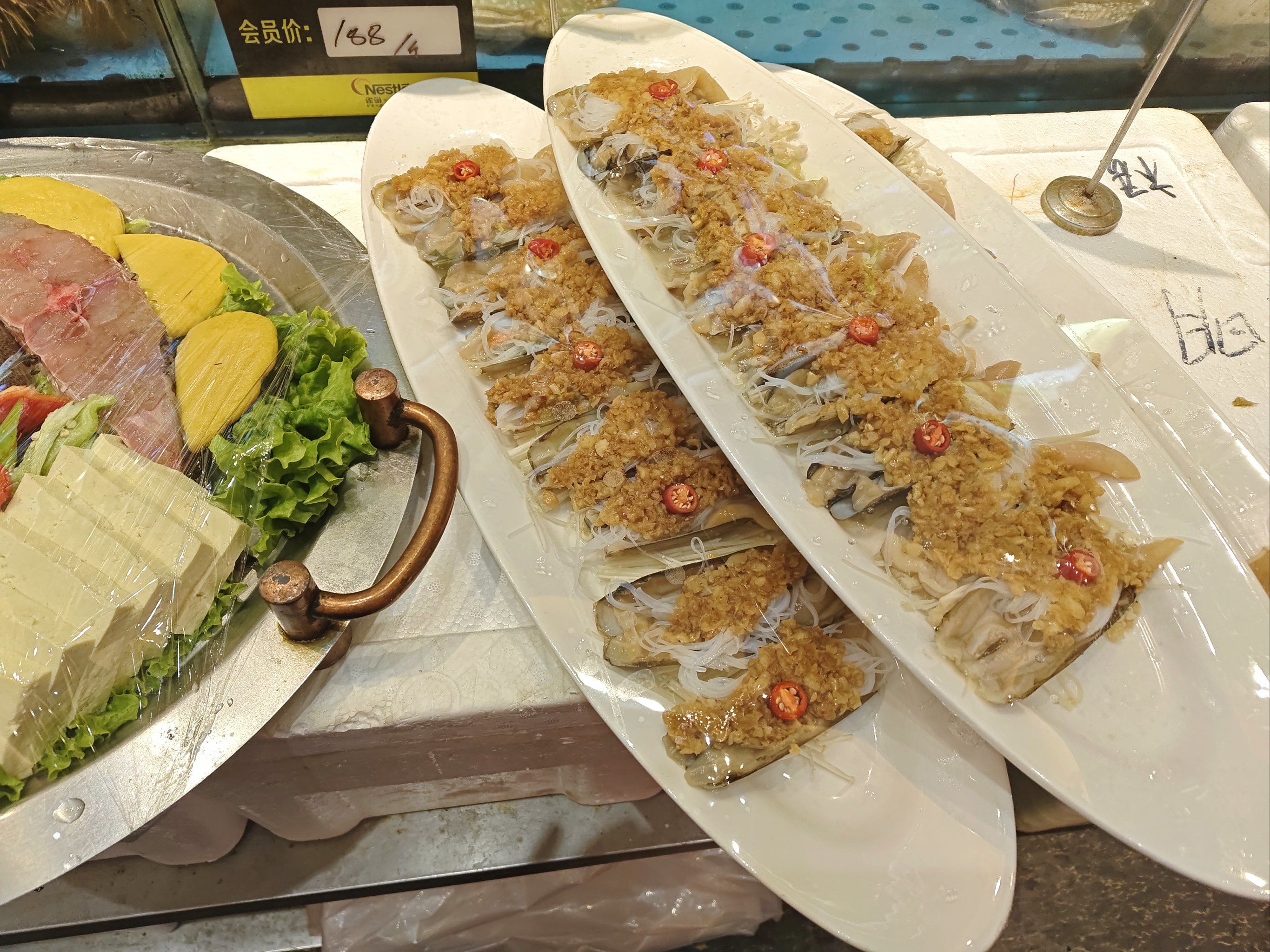 🦐日月明海鲜,一口鲜掉眉毛!
