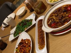 -渝信川菜 · 川味家常菜(财富购物中心店)