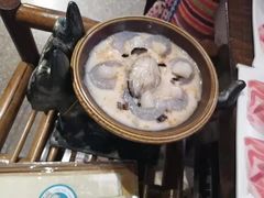-老牌坊云南鱼豆花火锅(哈西万达店)