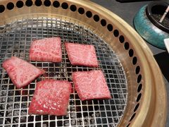 和牛精品霜降牛排-铭牛烧肉·和牛海鲜自助(高新月牙湖店)