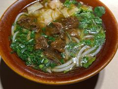 花溪牛肉粉-黔香阁·味(花木店)