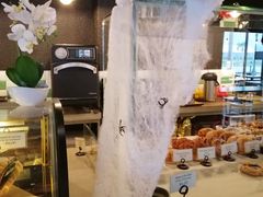 -Cha Café and Bistro