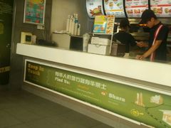 -华莱士·全鸡汉堡(沙井博岗店)