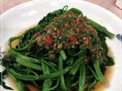 -洪霞餐馆