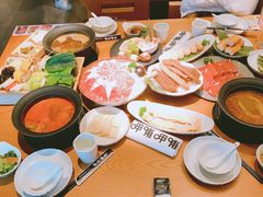 -呷哺呷哺(融创茂店)