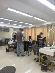 -IU潮牌·SALON