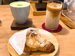 杏仁牛角包-怪 kafe.