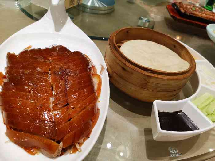 海派美食(锦尚店)-"正好在青岛参加亲戚的婚礼,除了举行婚礼的.