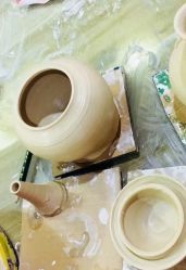 -泥娃娃DIY陶吧(易生活购物公园店)