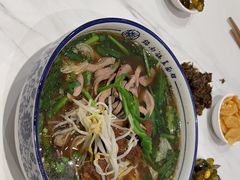 -镇南锅盖面馆(解放路店)