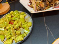 -许哥东北烧烤·铁丳烤串·宫后夹肉(繁花中心店)