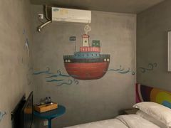 -卡罗酒店(东门晒布地铁站店)