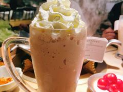草莓雪顶-湊湊火锅·茶憩(杭州湖滨银泰in77店)