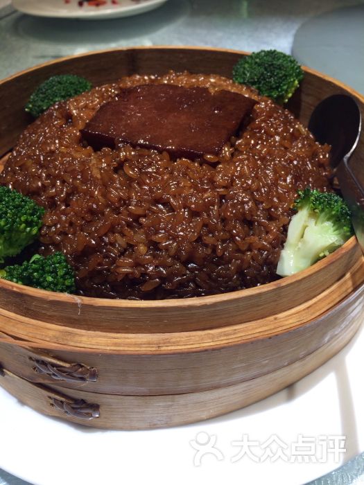 荷香糯米东坡肉