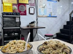 -老头爱马仕酸豇豆炒饭(丰富路店)